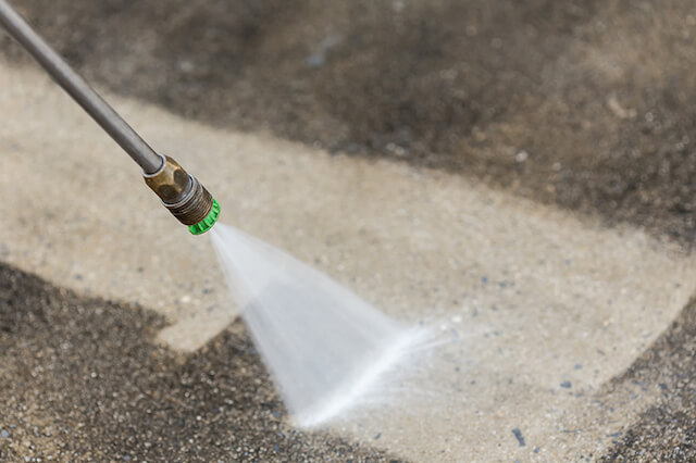 parking lot pressure washing in garden grove